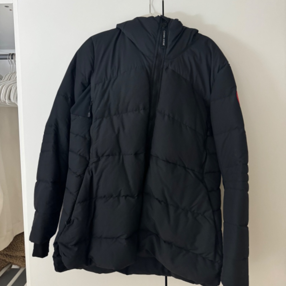Canada Goose Women’s Puffer Jacket